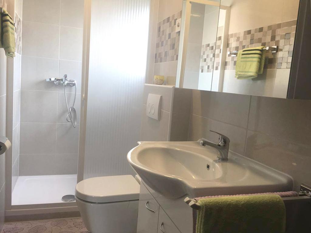 Apartman Milutin Vrsi Ngoại thất bức ảnh